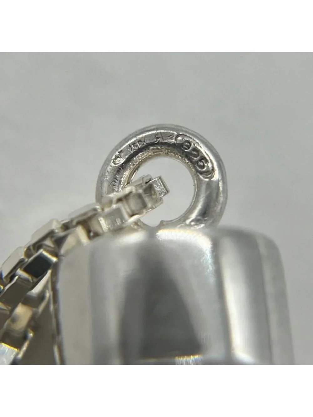 Gucci Bamboo Venetian Chain Long Necklace - Picture 10 of 15